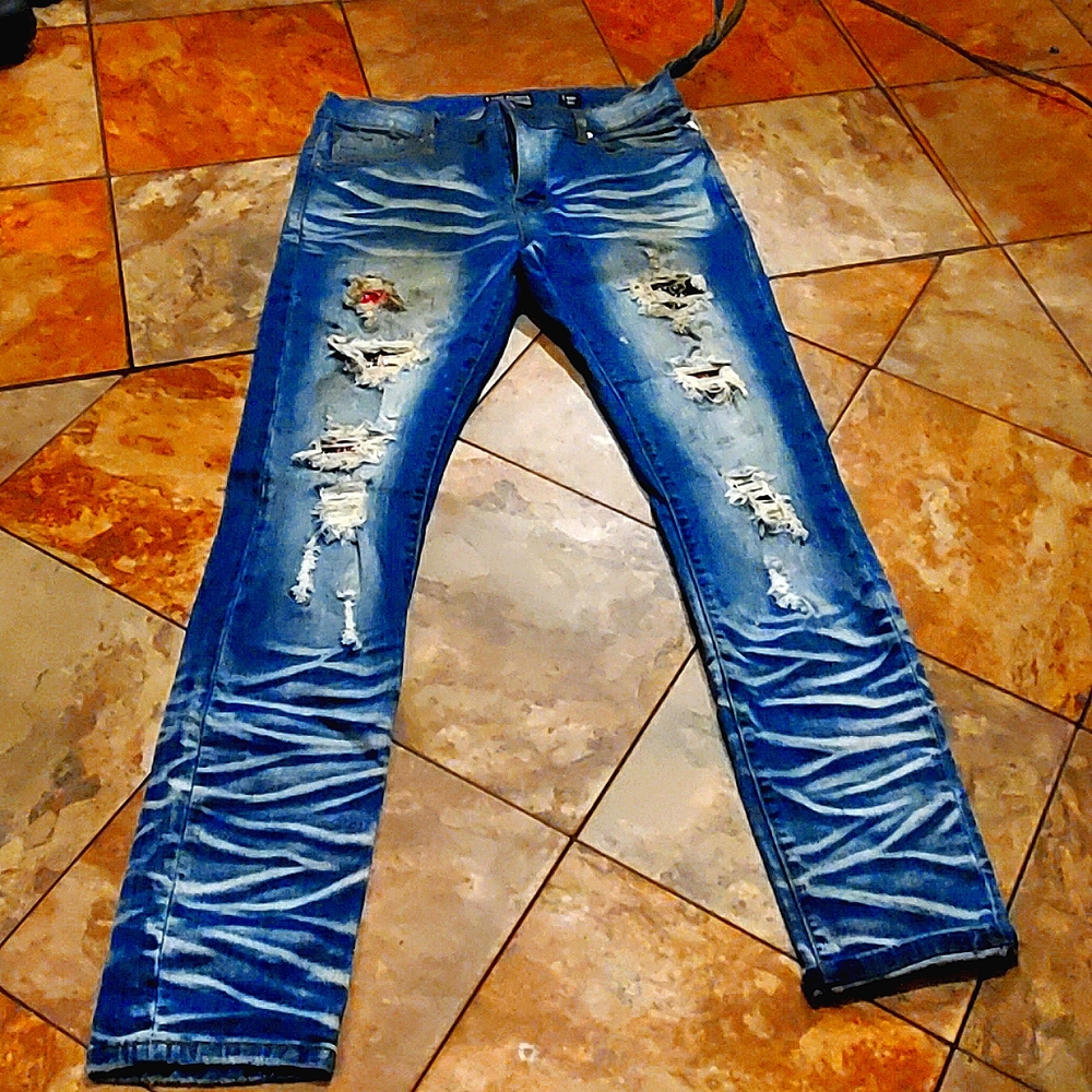 Men very nic Designer jeans like New......